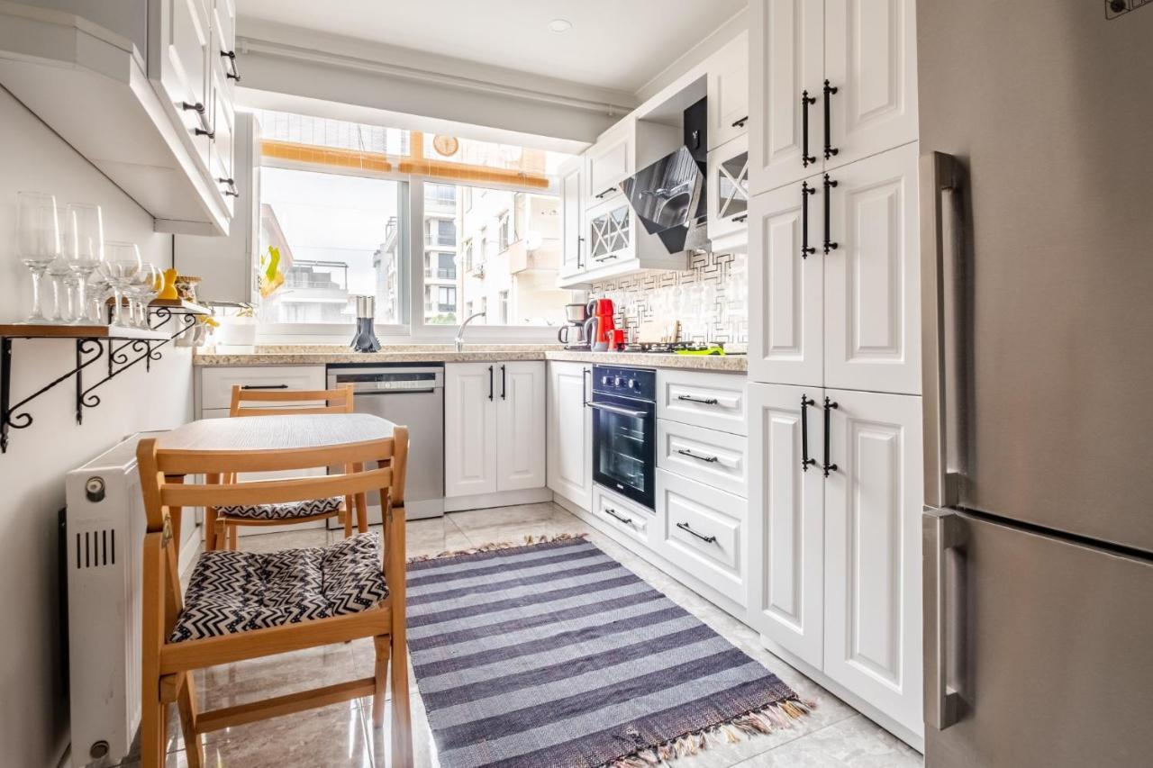 Vibrant Flat With Balcony In Maltepe Istambul Exterior foto
